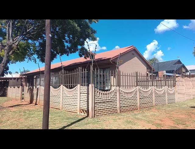 3 BEDROOM HOUSE FOR SALE IN RANDGATE